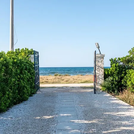 Torre Guaceto فيلة سبيكتشيولا